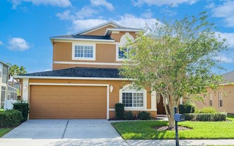 South Facing 5 Bedroom 3 Bath Villa | Pool with Spa