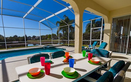 4 Bed 3 Bath Orlando Villa on Bridgewater Crossing
