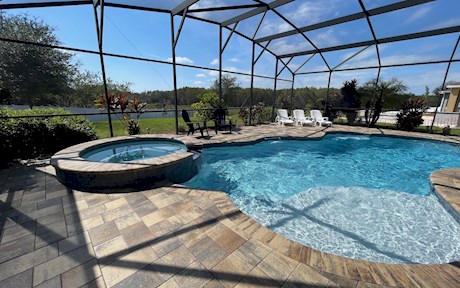 Luxurious & Modern 5 Bed 4 Bath Villa with South/West Facing Pool